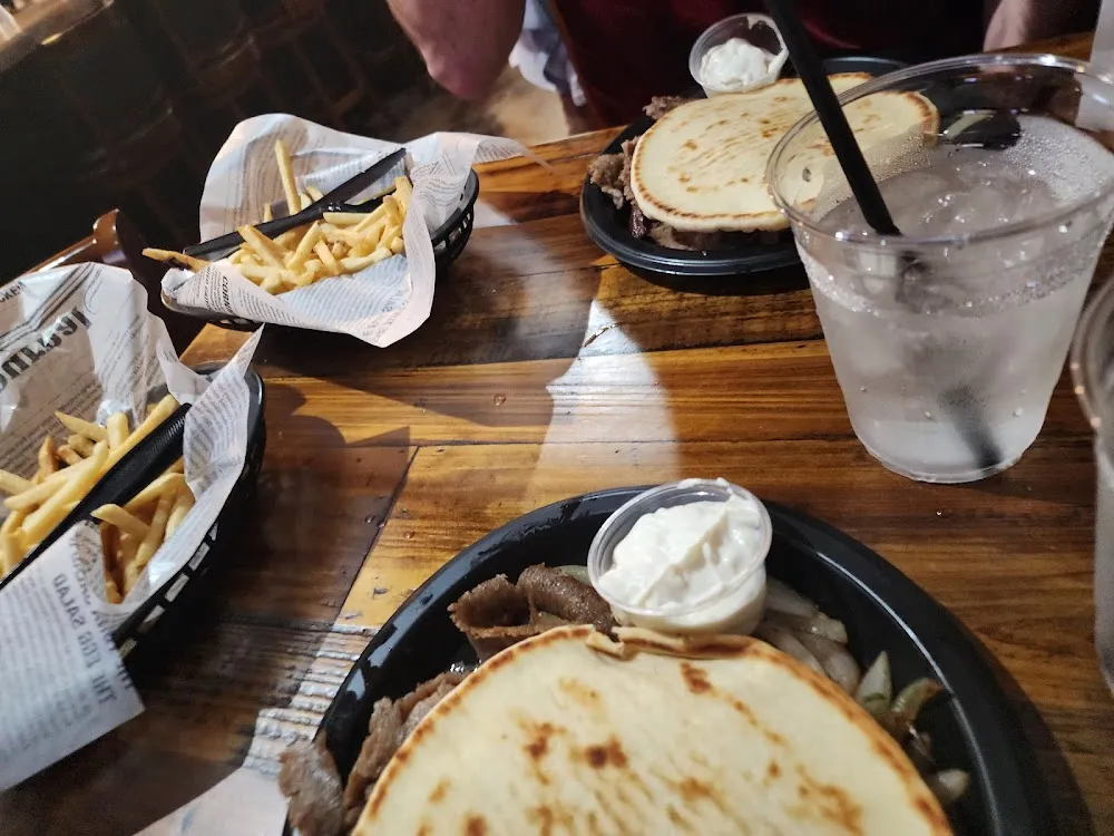 Gyros Plate